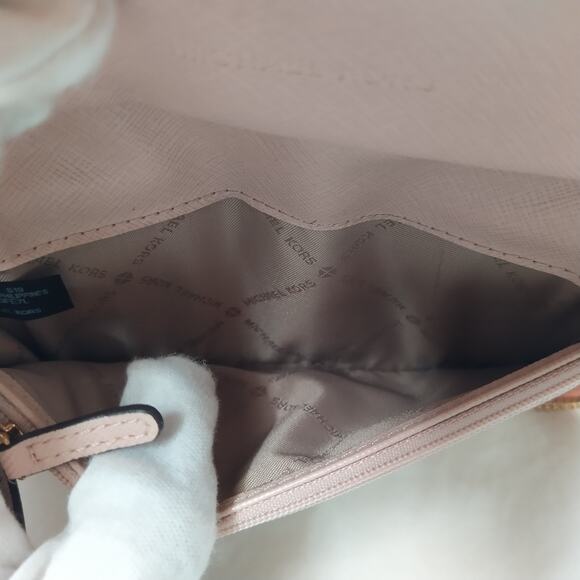 Michael Kors Pink Leather Love Sign Zip Around Credit Card ID Window Wallet - Picture 9 of 14